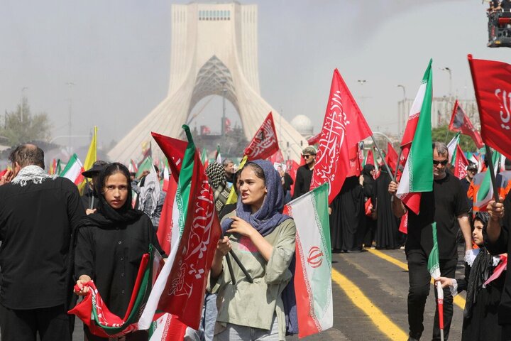 تشییع پیکر مطهر رهبر شهید