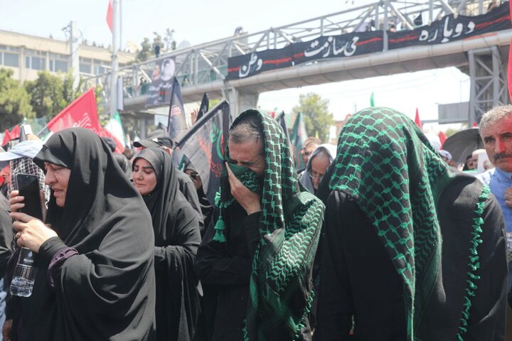 تشییع پیکر مطهر رهبر شهید