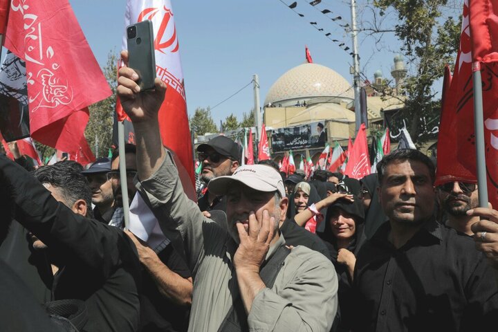 تشییع پیکر مطهر رهبر شهید