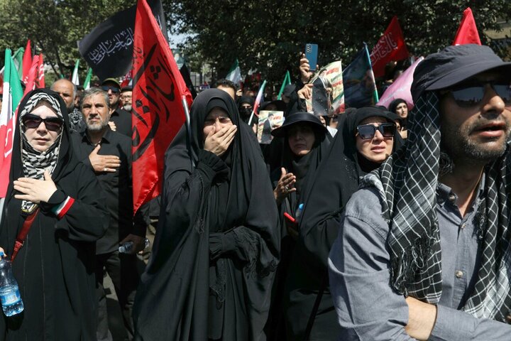 تشییع پیکر مطهر رهبر شهید