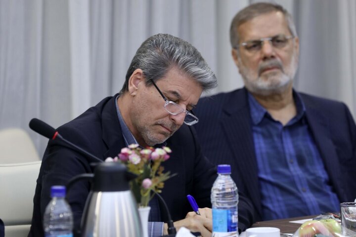 نشست مشترک کمیسیون امنیت ملی با سرپرست وزارت دفاع