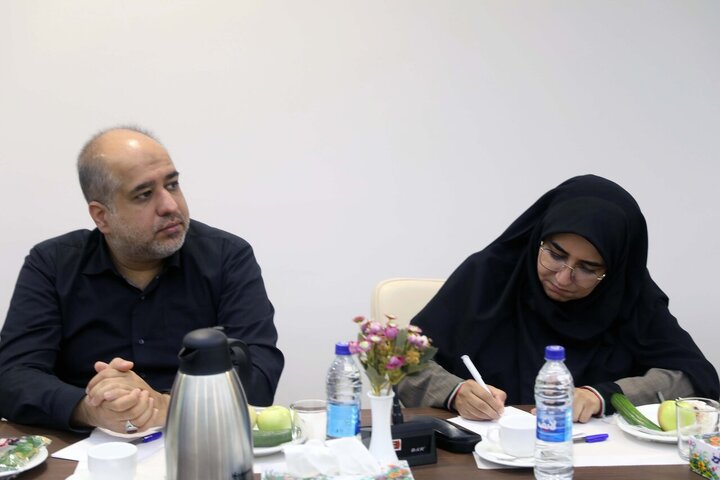 نشست مشترک کمیسیون امنیت ملی با سرپرست وزارت دفاع