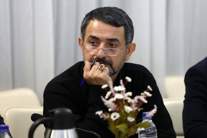 نشست مشترک کمیسیون امنیت ملی با سرپرست وزارت دفاع
