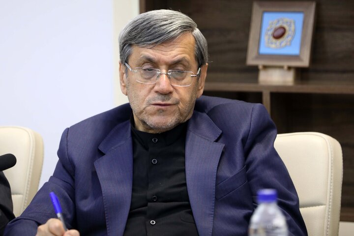 نشست مشترک کمیسیون امنیت ملی با سرپرست وزارت دفاع