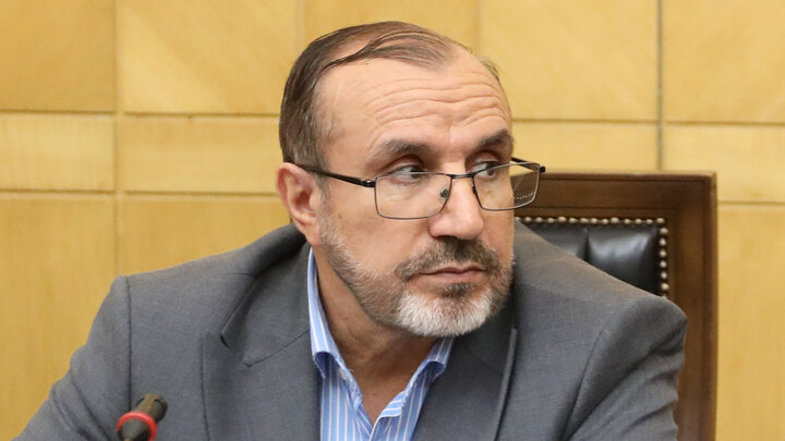 حدادی: اصلاح آیین‌نامه برای تداوم قانون‌گذاری در شرایط اضطراری است، نه تعطیلی مجلس
