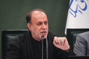حاجی‌بابایی: گرانی‌های غیرمرتبط با جنگ پذیرفتنی نیست/ دولت لایحه اصلاح بودجه را با محوریت معیشت آماده کند