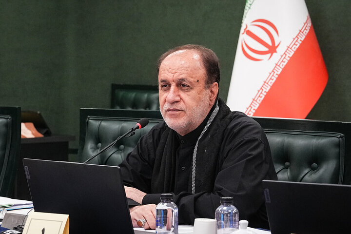 حاجی‌بابایی: نباید اجازه داد آمریکا هر زمانی که بخواهد بجنگد و هر زمانی که خواست آتش‌بس اعلام کند