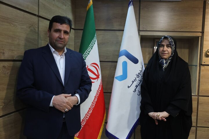 نشست فاطمه مقصودی