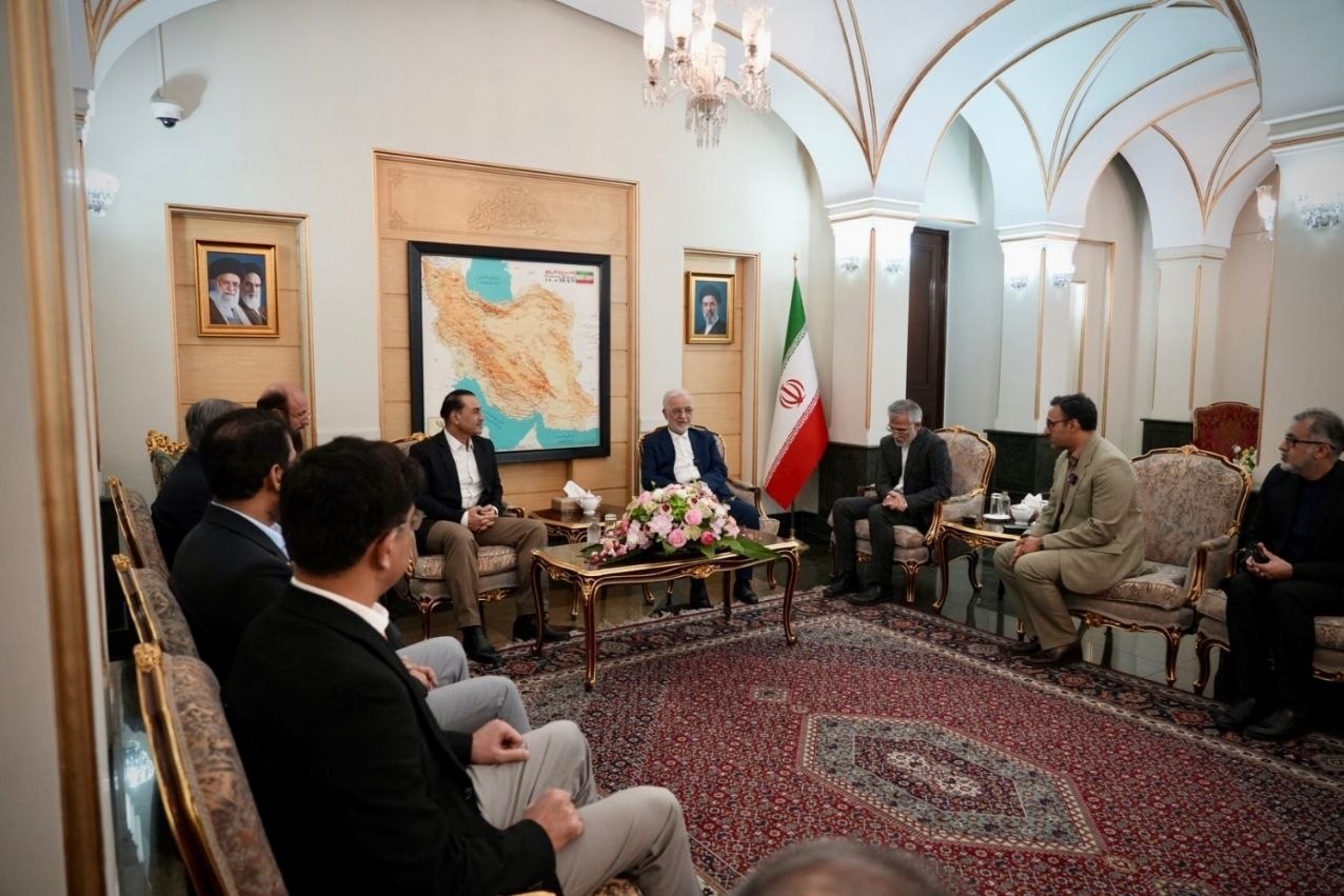 دیدار و گفتوگو فرمانده ارتش و وزیر کشور پاکستان با مومنی
