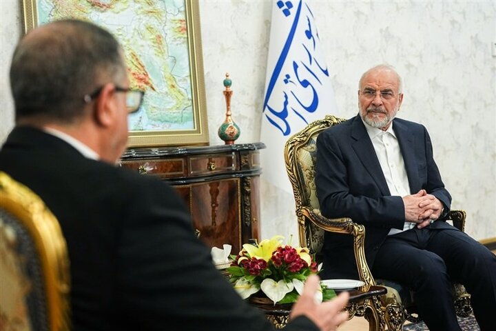 قالیباف: بازگشایی تنگه هرمز، منوط به اجرای تعهدات آمریکا است/ توقف مبارزه با آمریکا و رژیم صهیونیستی، به معنای شکست است