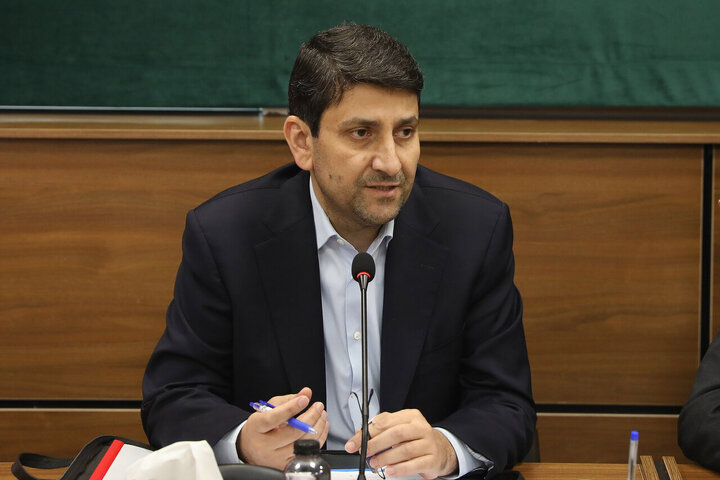 بررسی ۲۱ سوال نمایندگان از وزیر ارتباطات در کمیسیون صنایع/ هیچ سوالی به صحن ارجاع نشد
