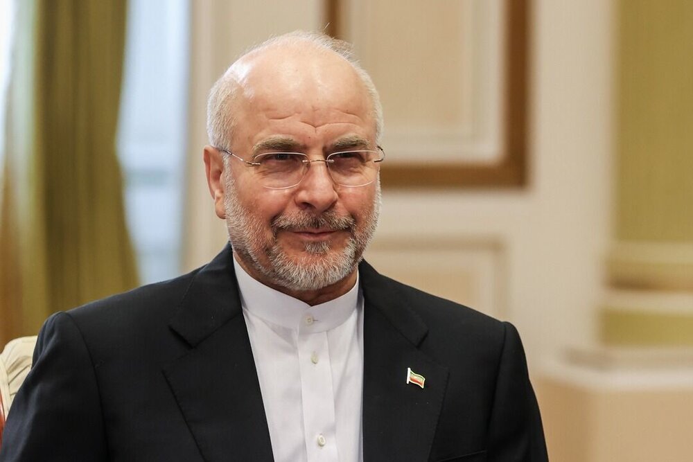 پاسخ قالیباف به لفاظی بسنت: بحران اوراق قرضه و تنگه هرمز، مرگ تدریجی اقتصاد آمریکا