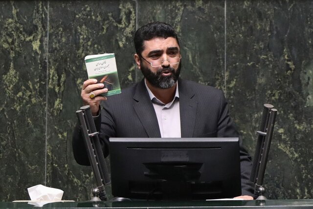 سخنگوی کمیسیون فرهنگی: سیاست‌های آمریکا جهان را به سمت اشاعه سلاح‌ هسته‌ای سوق می‌دهد