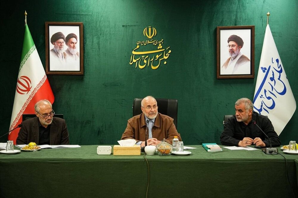 نشست مشترک دولت و مجلس به ریاست قالیباف/ بررسی معیشت مردم و جنگ اقتصادی